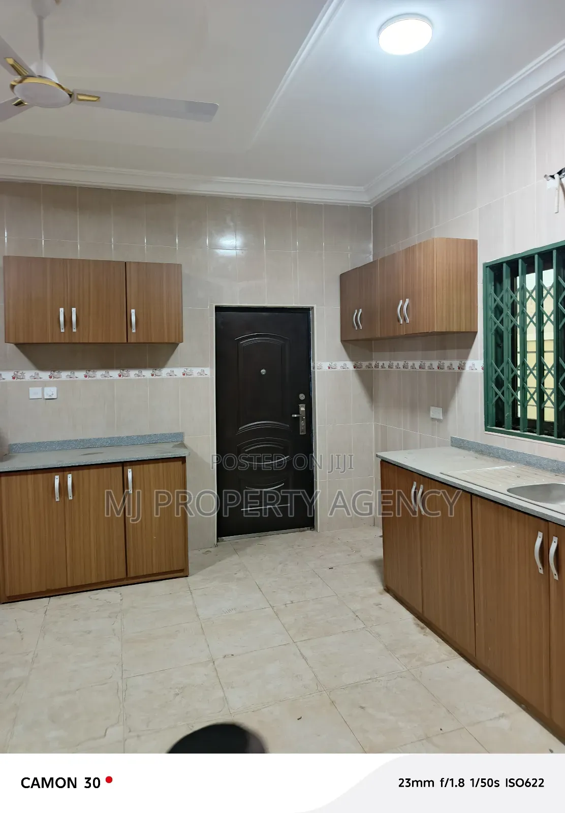 4bdrm House in Community 25, Tema Metropolitan for rent