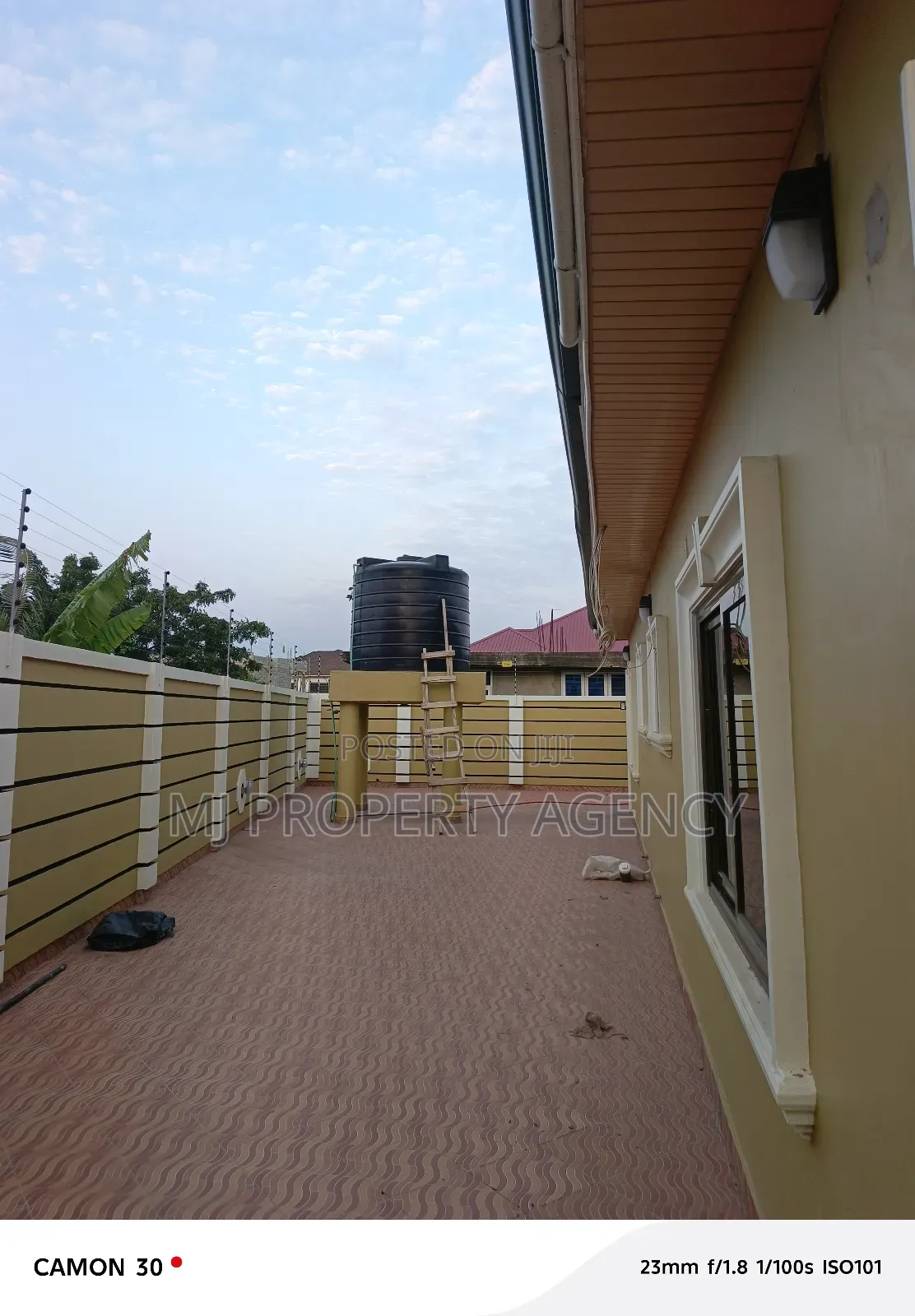 4bdrm House in Community 25, Tema Metropolitan for rent