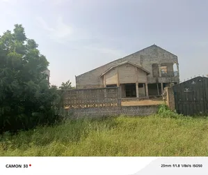 5bdrm House in Community 25, Tema Metropolitan for sale