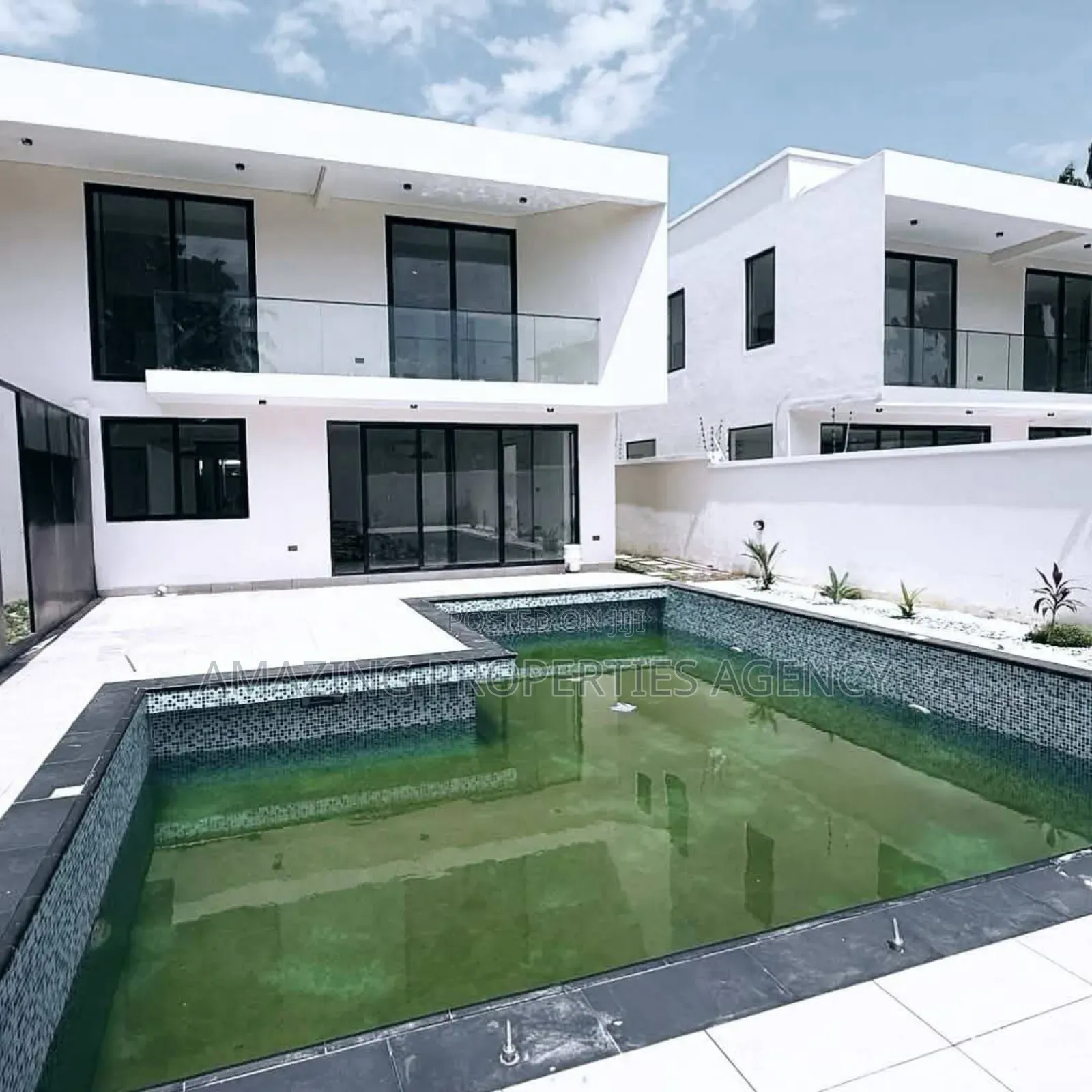 4bdrm Apartment in Cantonments for rent