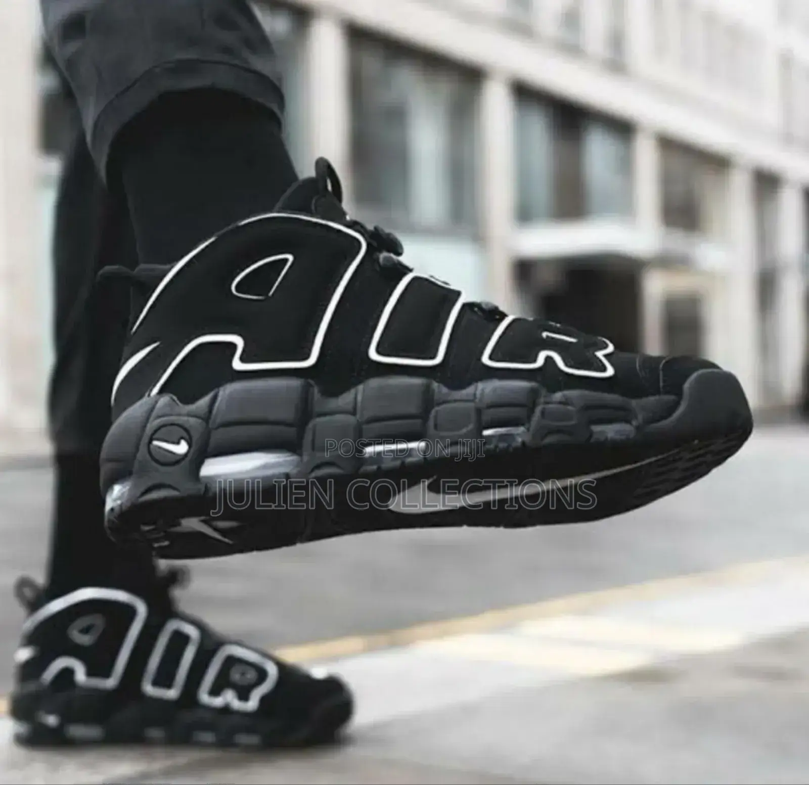Nike Air Mani Black White