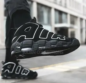 Nike Air Mani Black White