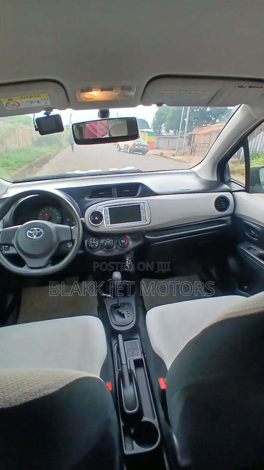 Toyota Vitz 2013 Gray