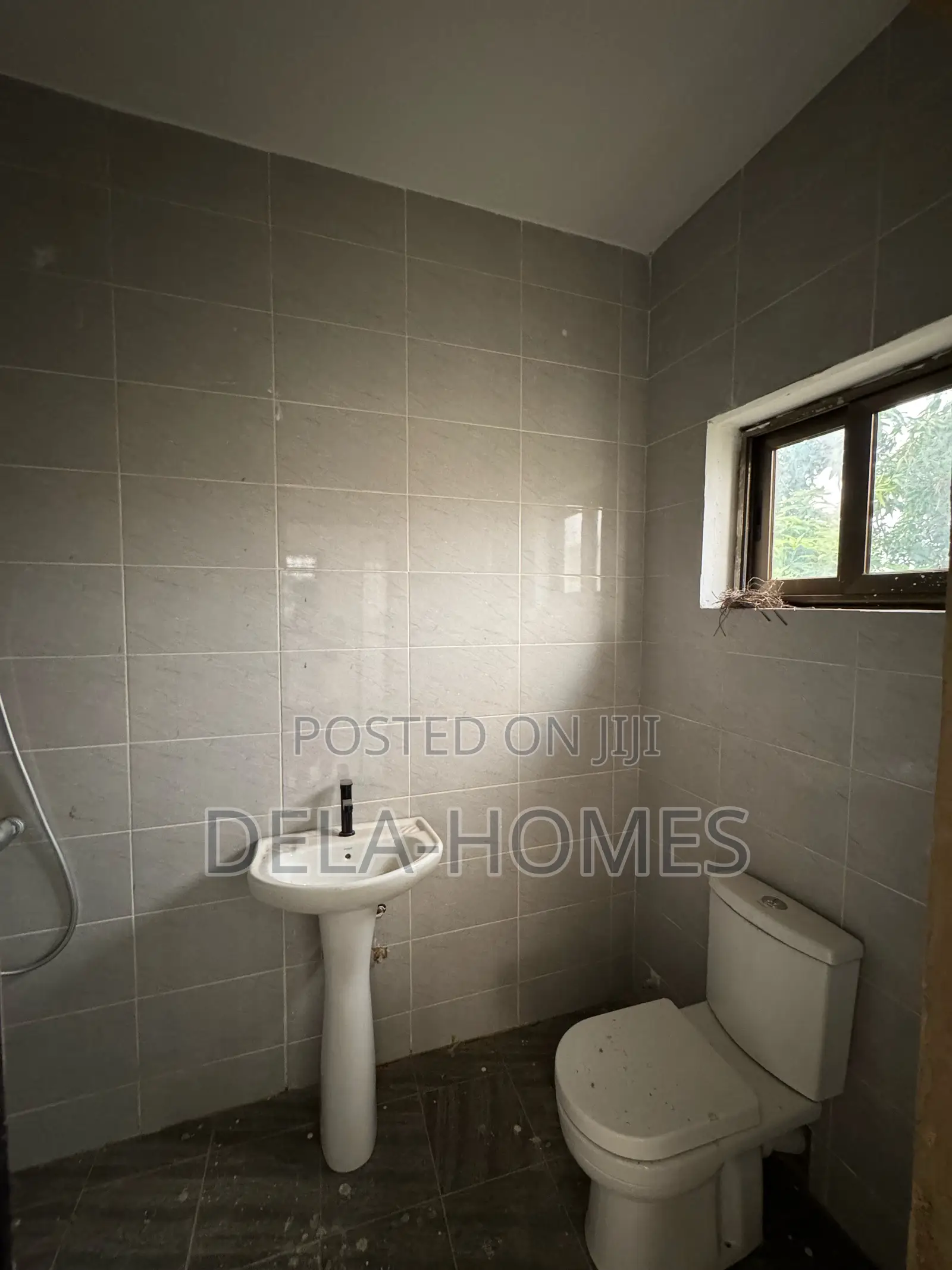 3bdrm Apartment in Adenta, New Legon for rent