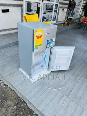 Fantastic Classic Nasco F2-120 2 Door Table Top Fridge.