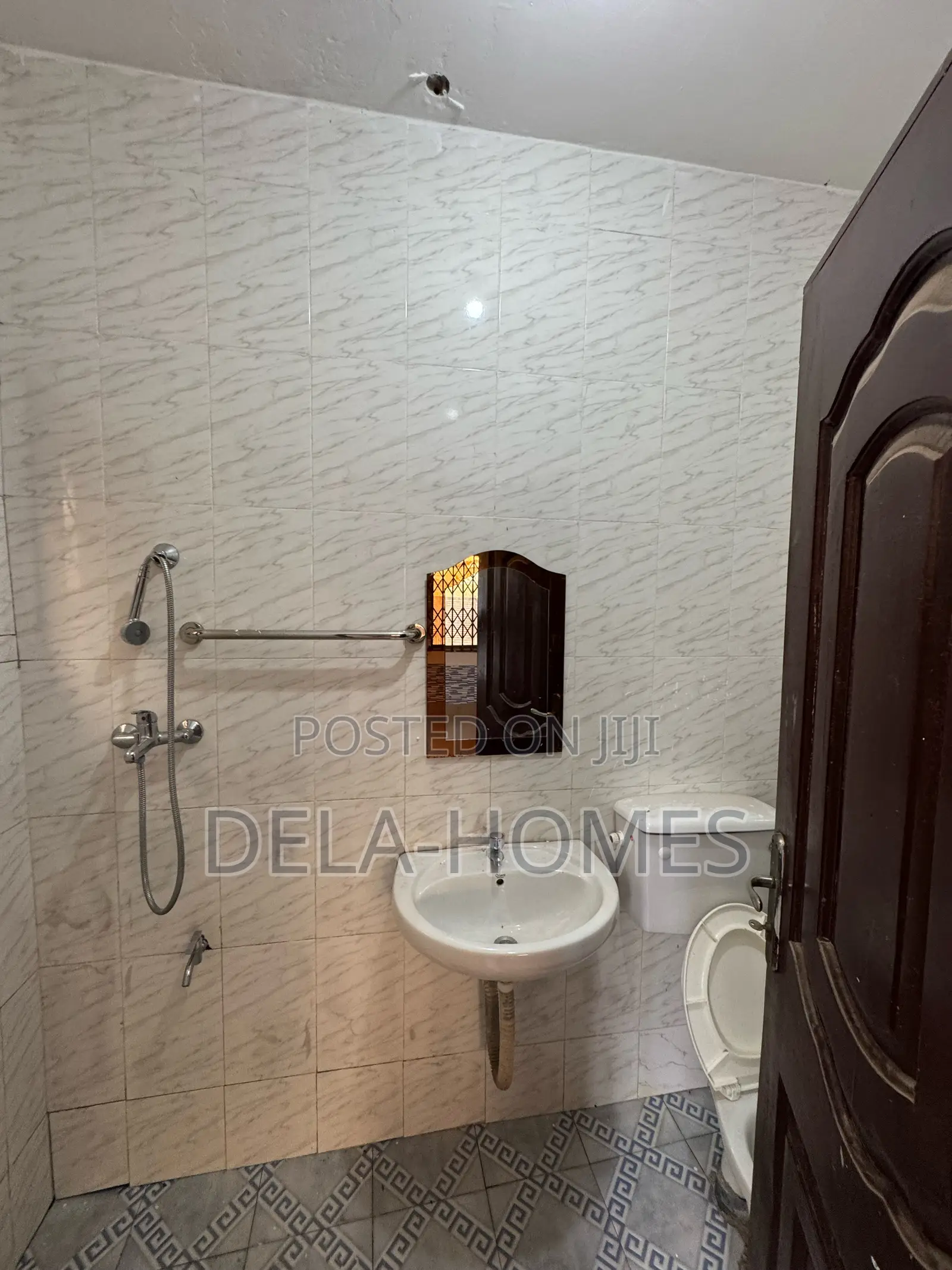 3bdrm Apartment in Adenta, New Legon for rent