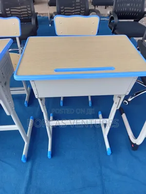 Scriptor Study Desk