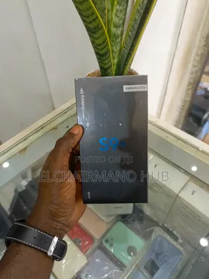 New Samsung Galaxy S9 Plus 64 GB Black