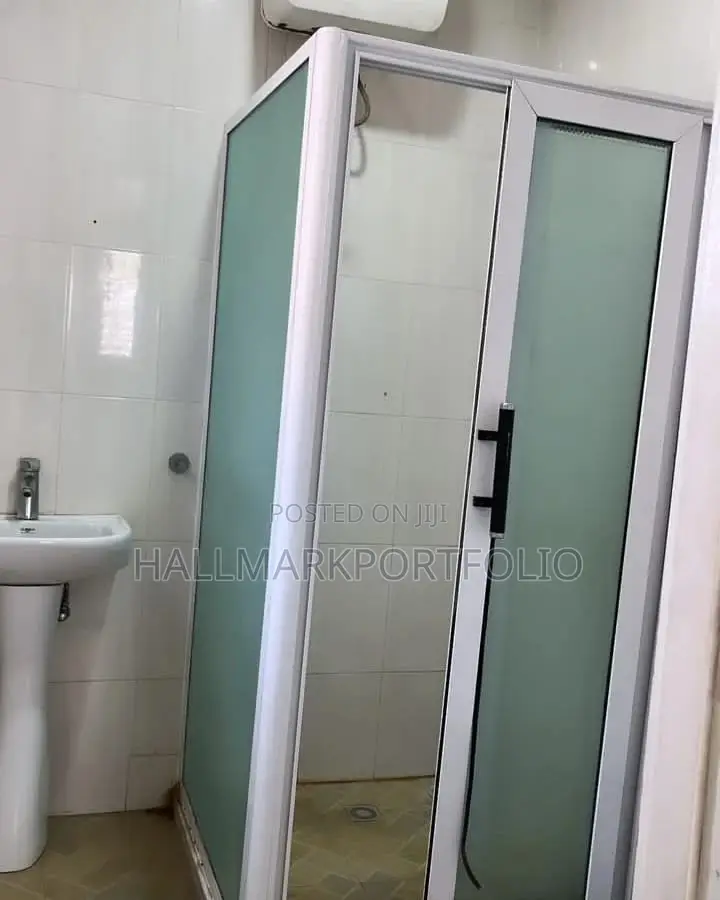 3bdrm House in Kuottam Estate, Oyarifa for rent