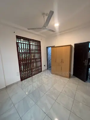 Chamber and Hall Sc Lakeside Community 1