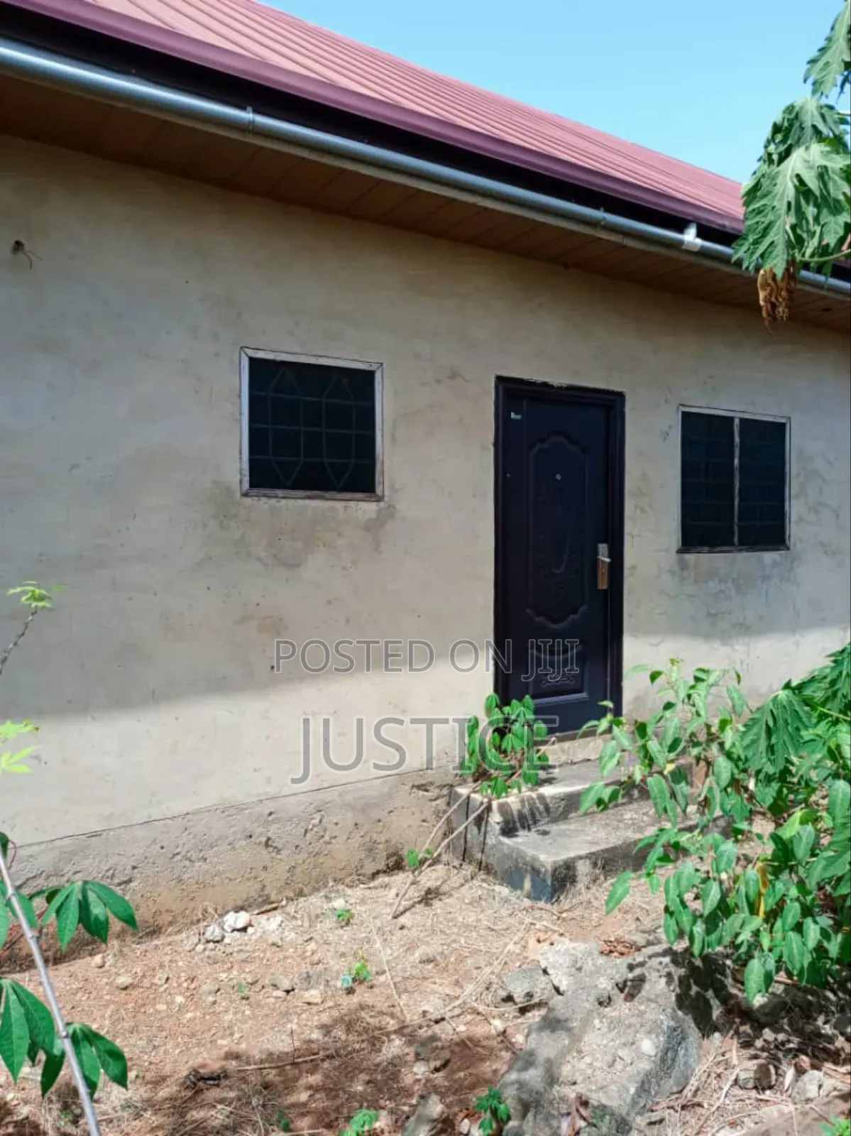 4bdrm House in Trede Kumasi for sale