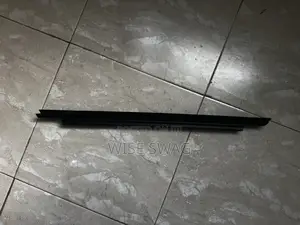 Rav4 2019-2024 Door Glass Mouth