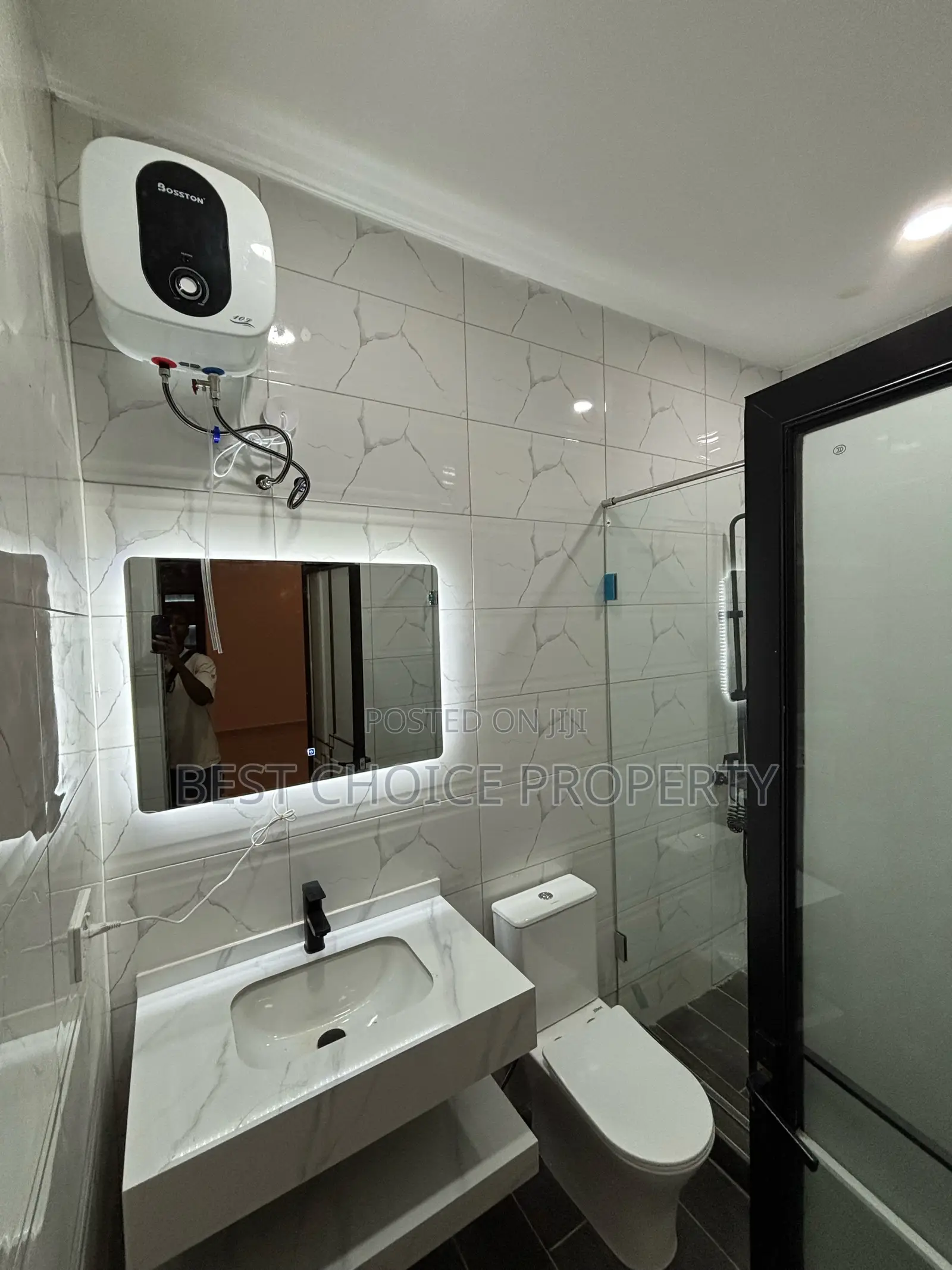 Executive Four Bedrooms Duplex House for Sale Lakeside Estat