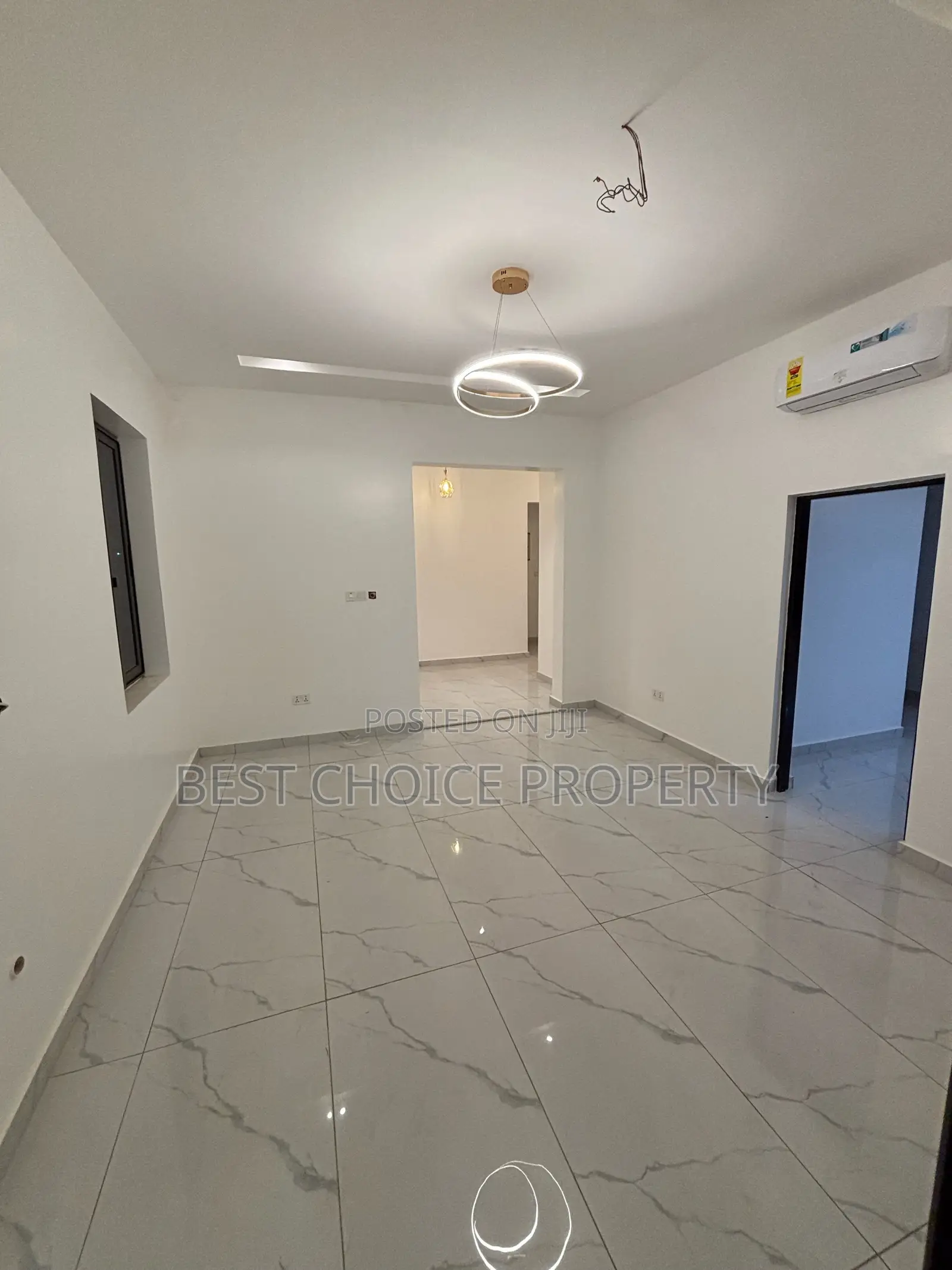 Executive Four Bedrooms Duplex House for Sale Lakeside Estat