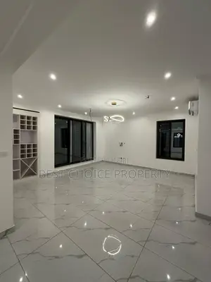 Executive Four Bedrooms Duplex House for Sale Lakeside Estat