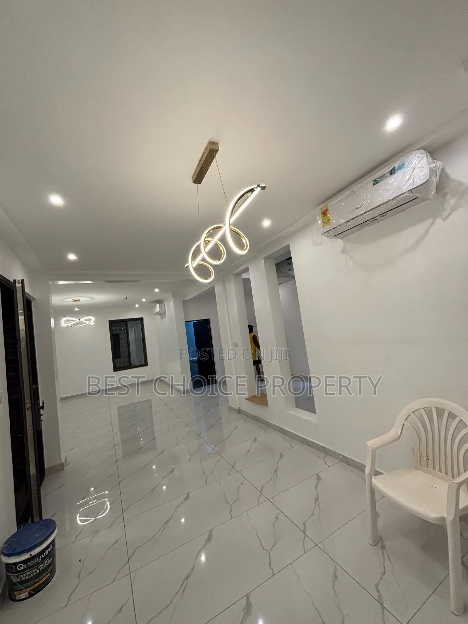 Executive Four Bedrooms Duplex House for Sale Lakeside Estat