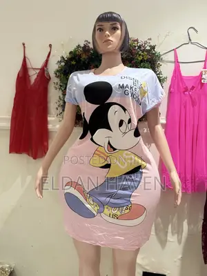 Ladies Night Gown Wear
