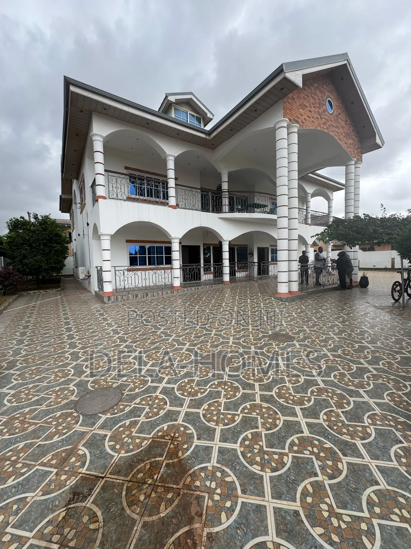 2bdrm Apartment in Lakeside Estate for rent
