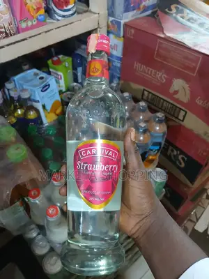 Carnival Strawberry Liqueur 750ml