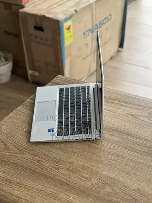 Laptop HP EliteBook 830 G8 16GB Intel Core I5 SSD 256GB