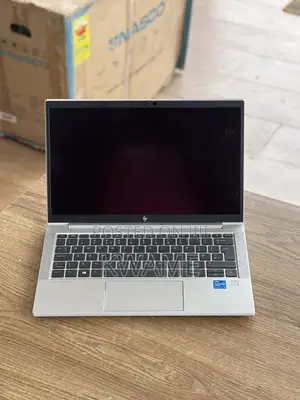 Laptop HP EliteBook 830 G8 16GB Intel Core I5 SSD 256GB