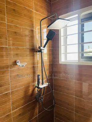 2bdrm House in The Laurels, School Junction for sale