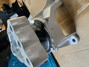 Honda Accord 2018 Engine Seat Main Left.