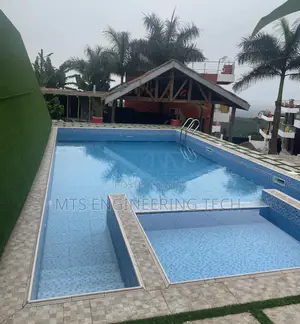 Bi-Fold Automated Pool Cover