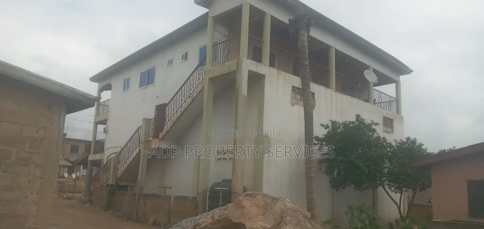 Shops/ Residential Property for Sale – Kasoa (Near Old Station)