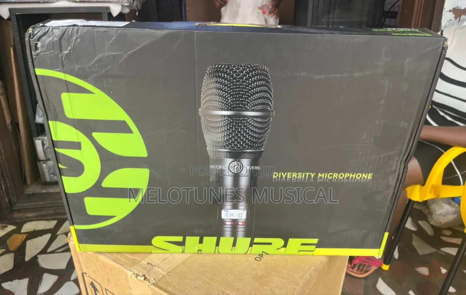 Shure Blx600 Dual Wireless Profesional Long-Range Microphone