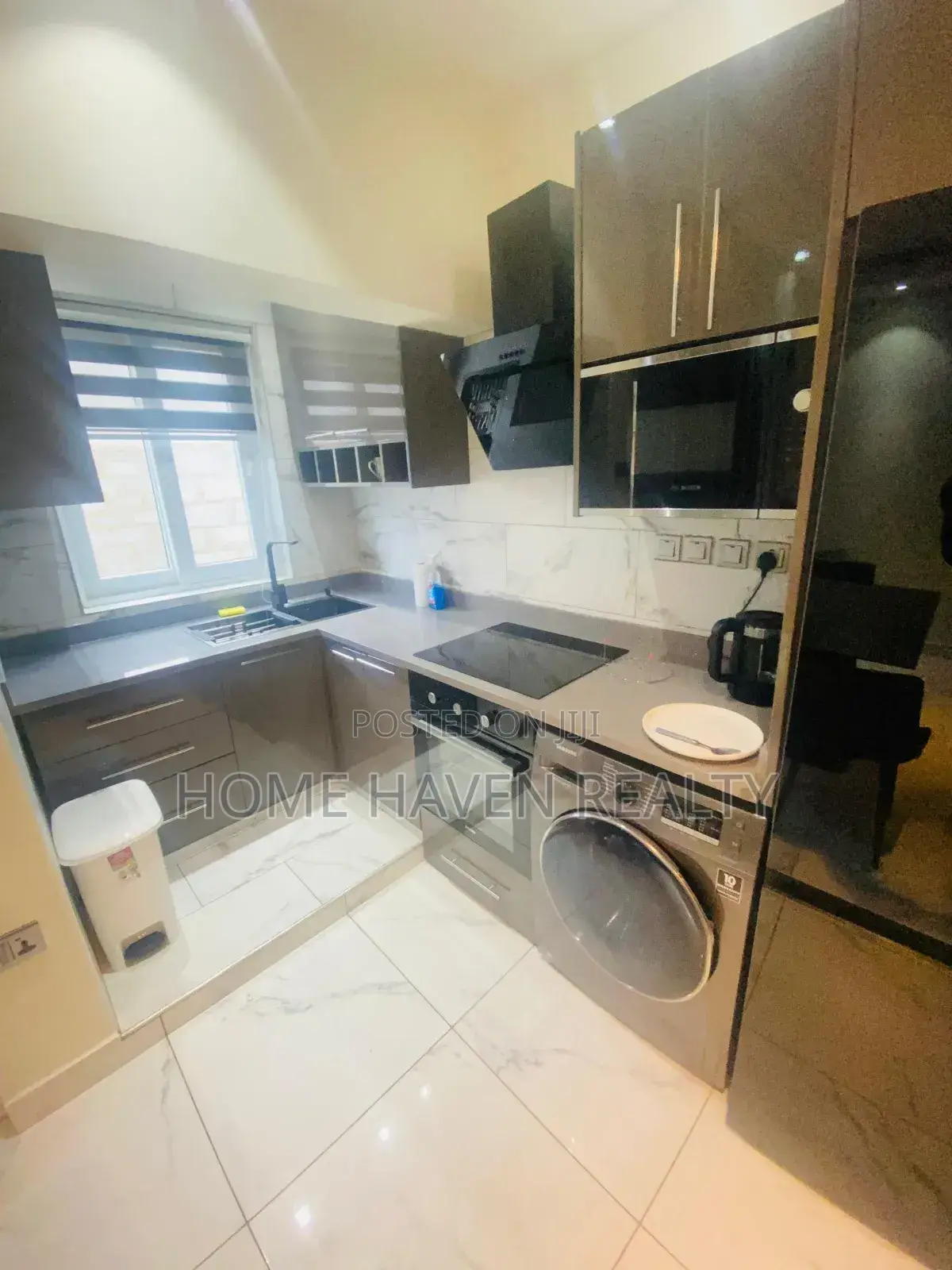 Furnished 2bdrm Apartment in Westland for rent