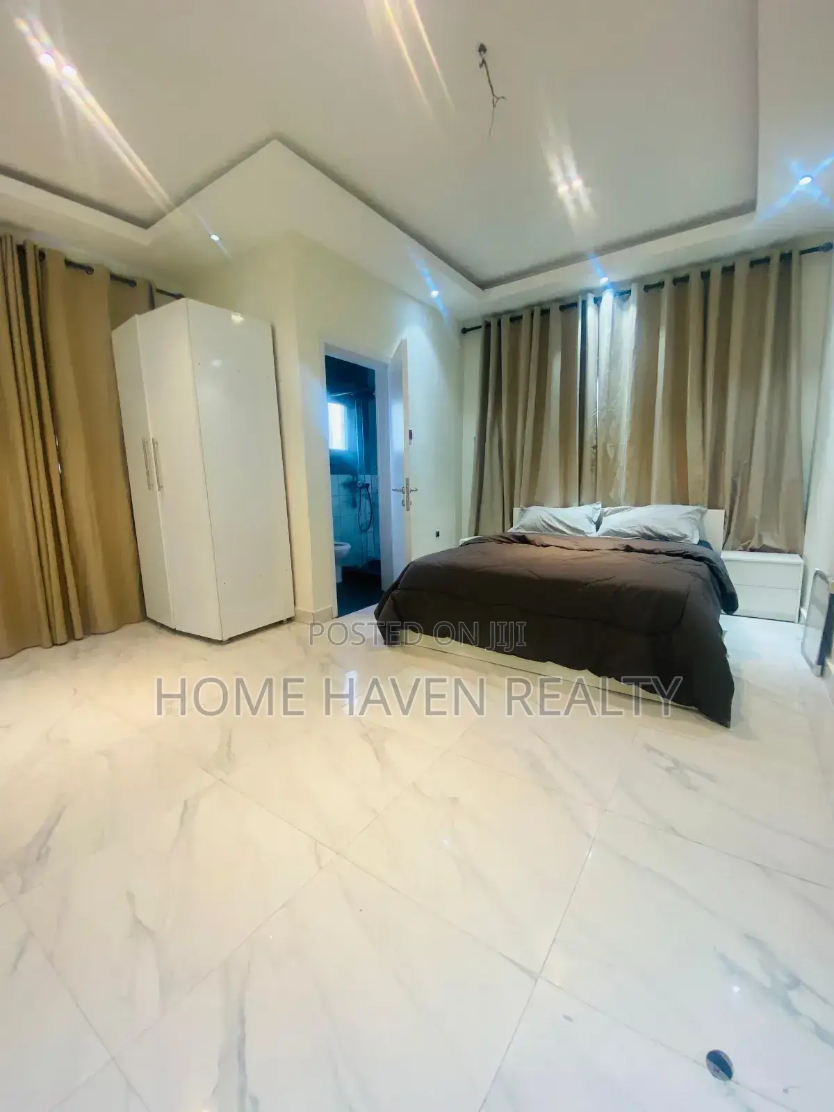 Furnished 2bdrm Apartment in Westland for rent