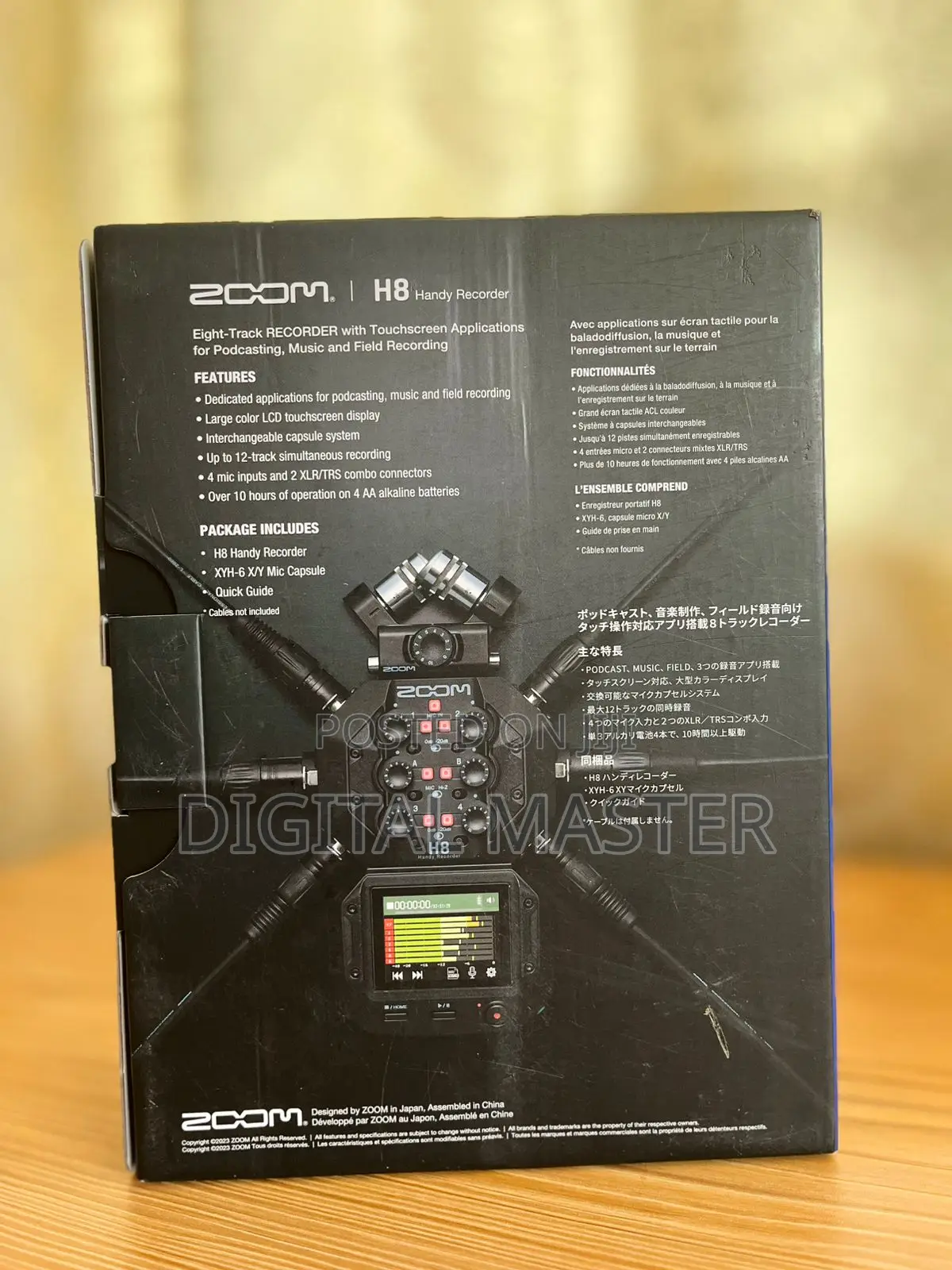 Zoom H8 8-Input / 12-Track Portable Handy Recorder