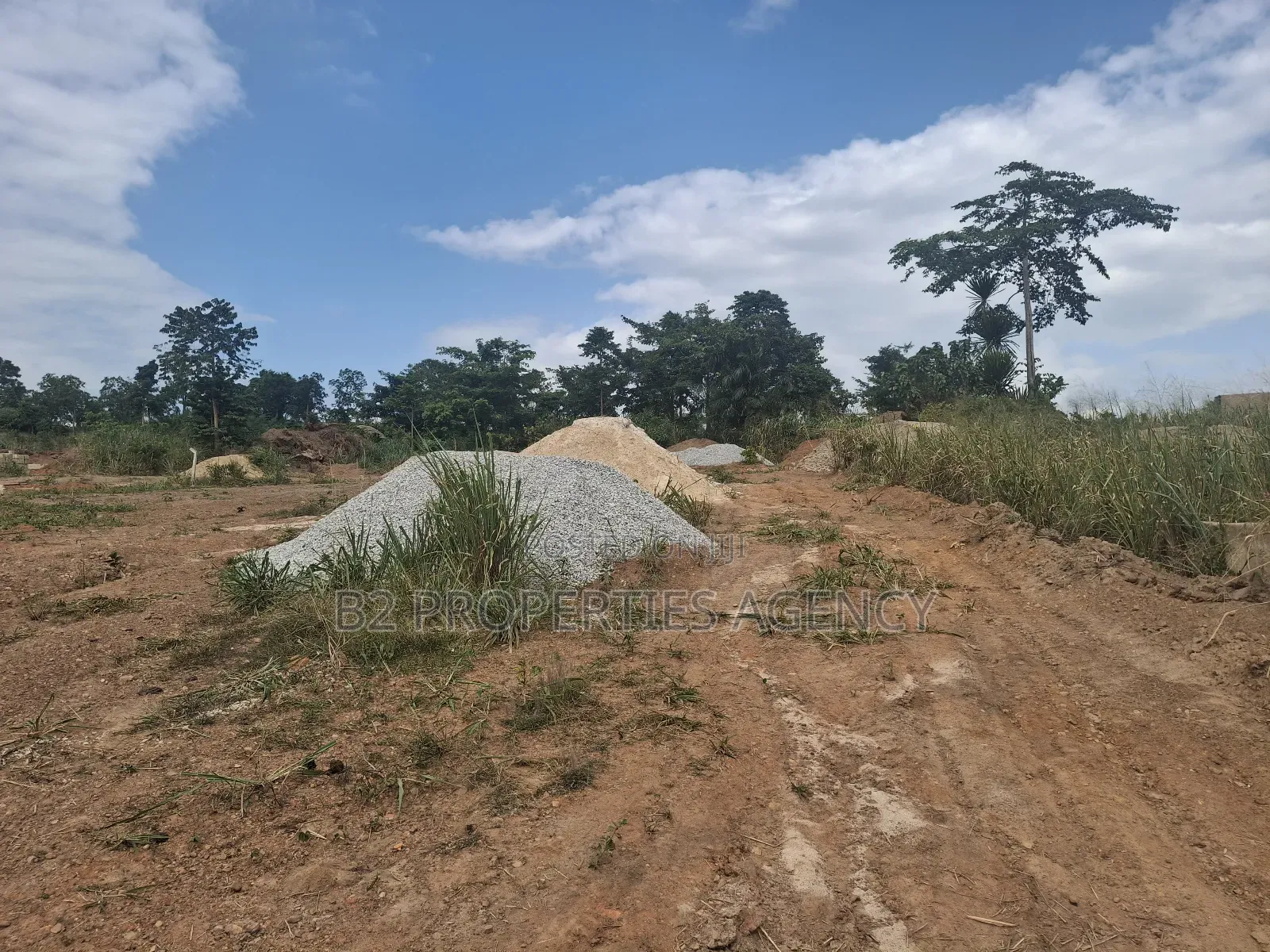 Half Plot and Full Plot for Sale at Abikyan Kwanta