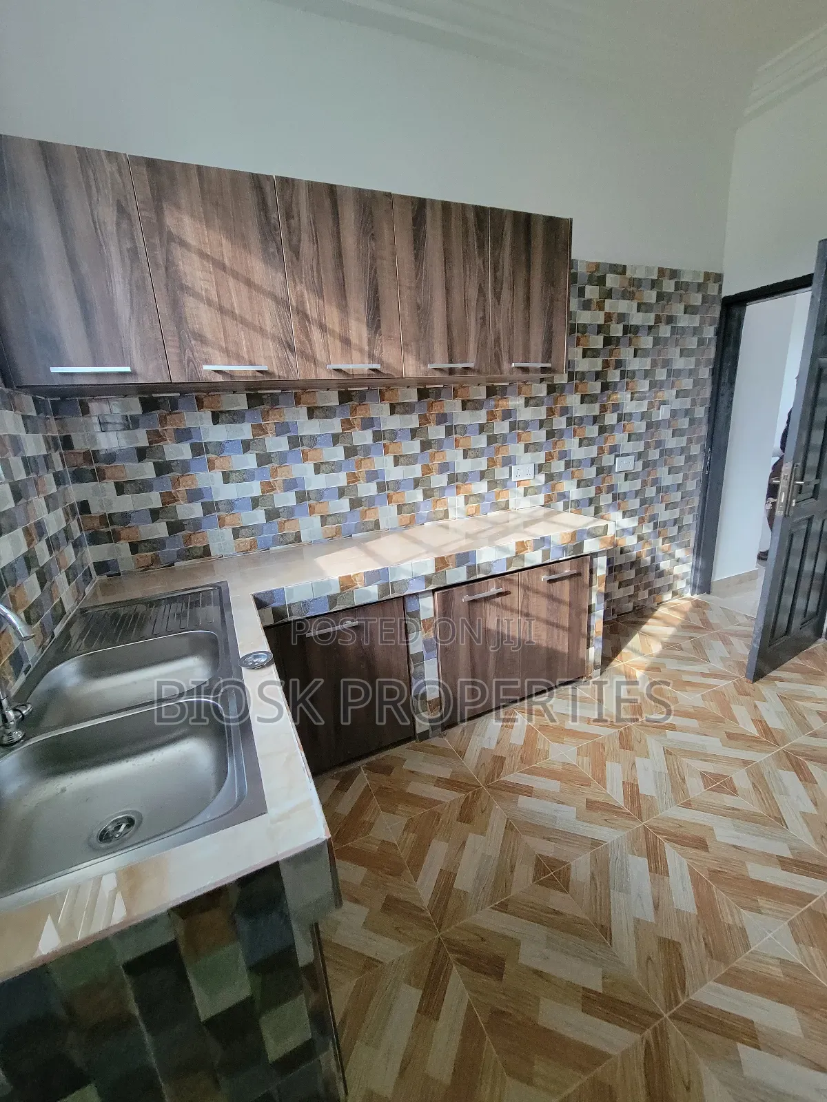 2bdrm Apartment in Biosk Properties, Oyibi for rent