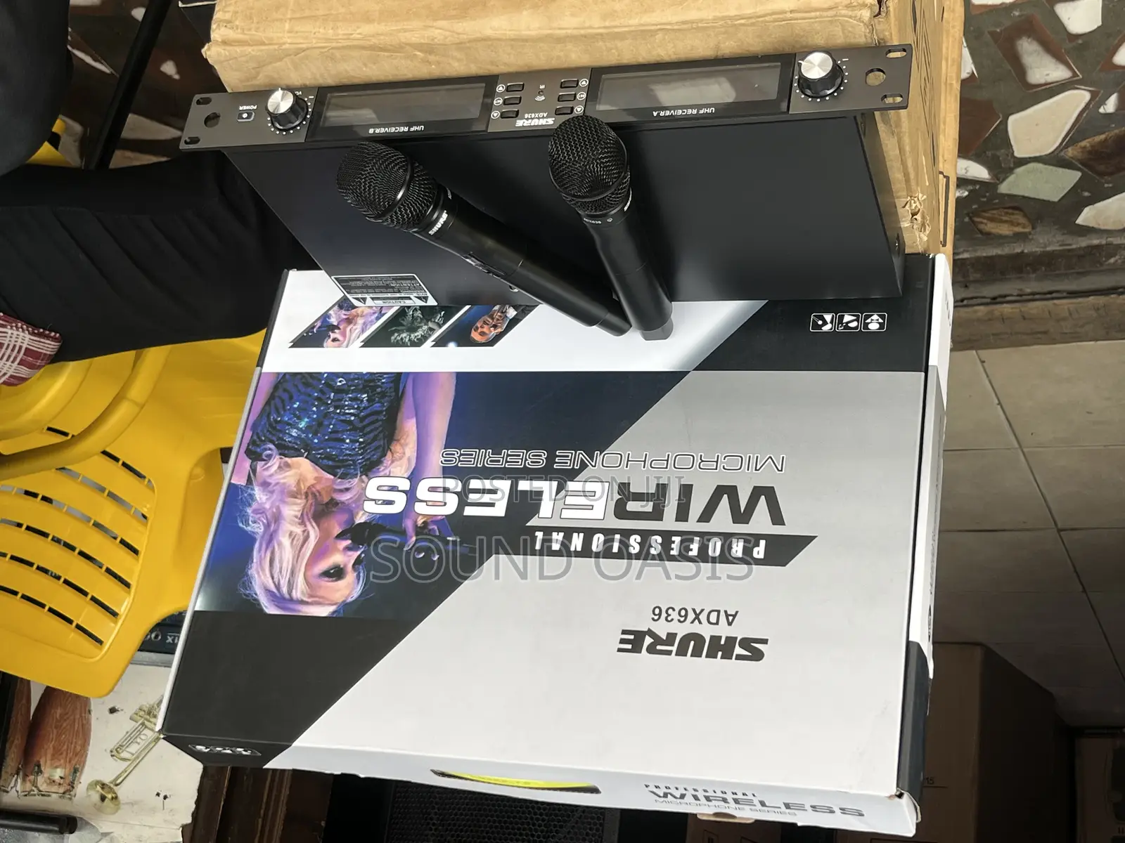 Shure Adx636 Dual Wireless Microphone
