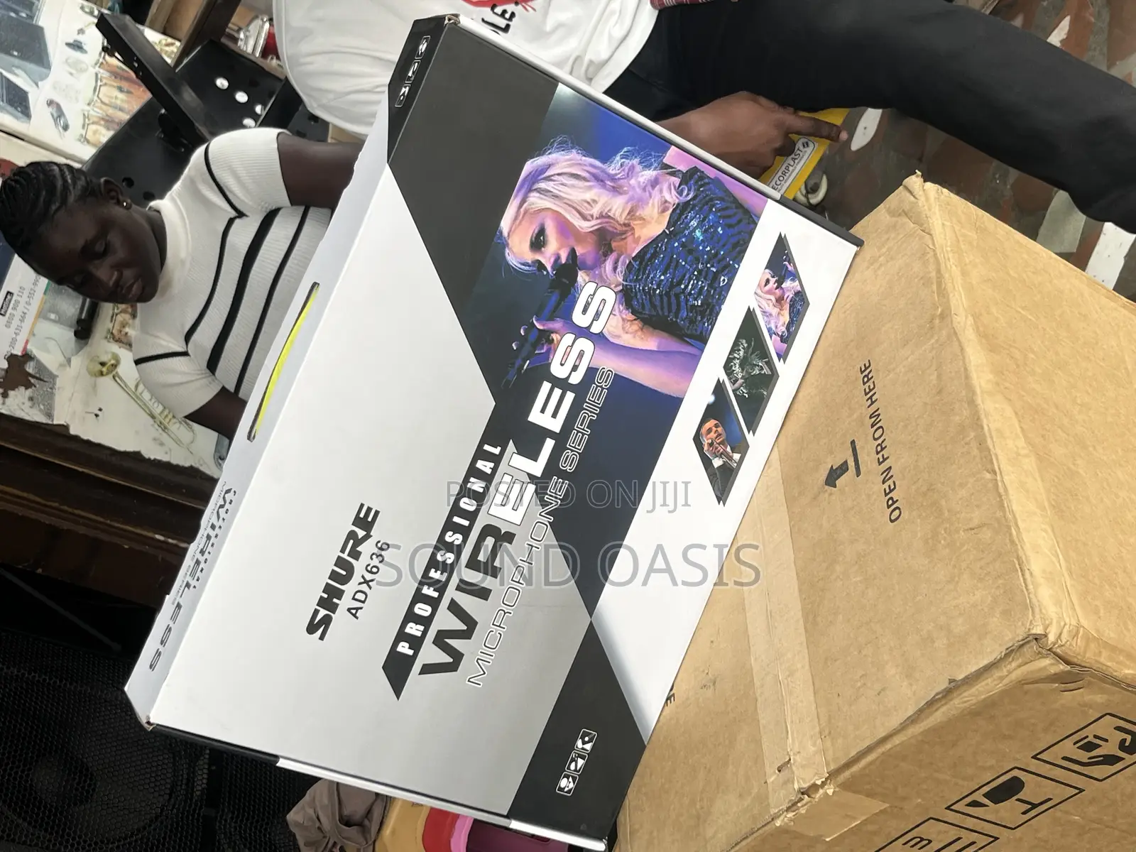 Shure Adx636 Dual Wireless Microphone