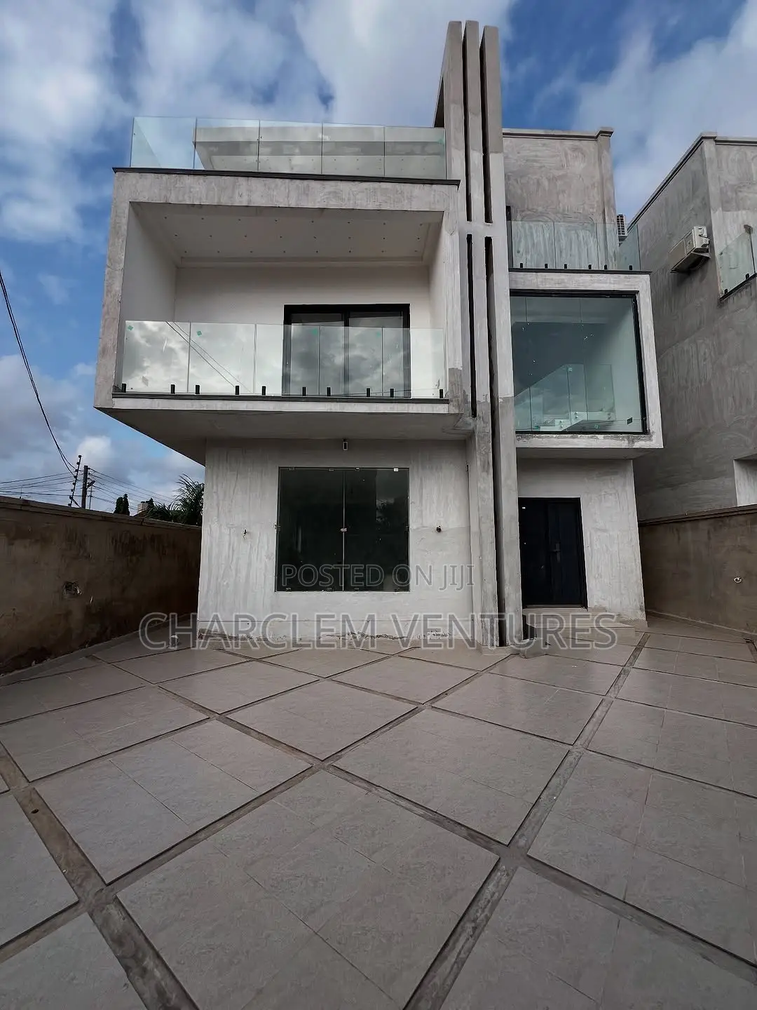 3bdrm House in Charclem Ventures, East Legon for sale