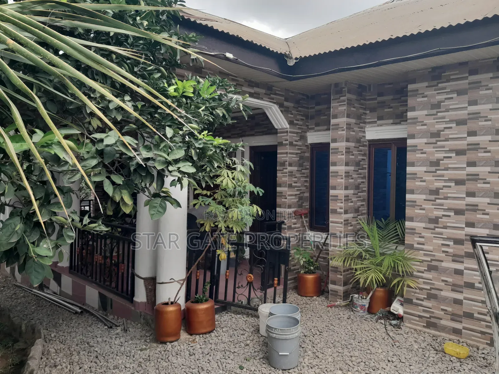4bdrm House in Sasa ( Near Buoho), Afigya-Kwabre for sale