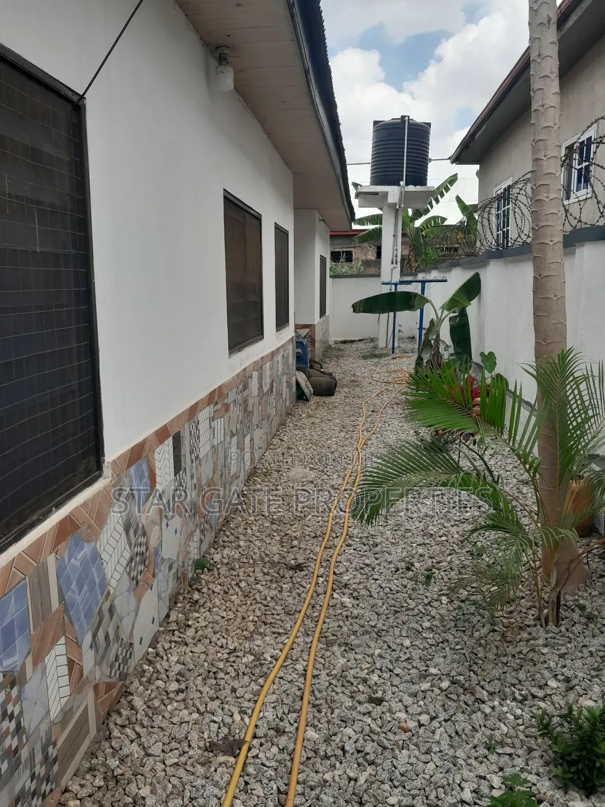 4bdrm House in Sasa ( Near Buoho), Afigya-Kwabre for sale
