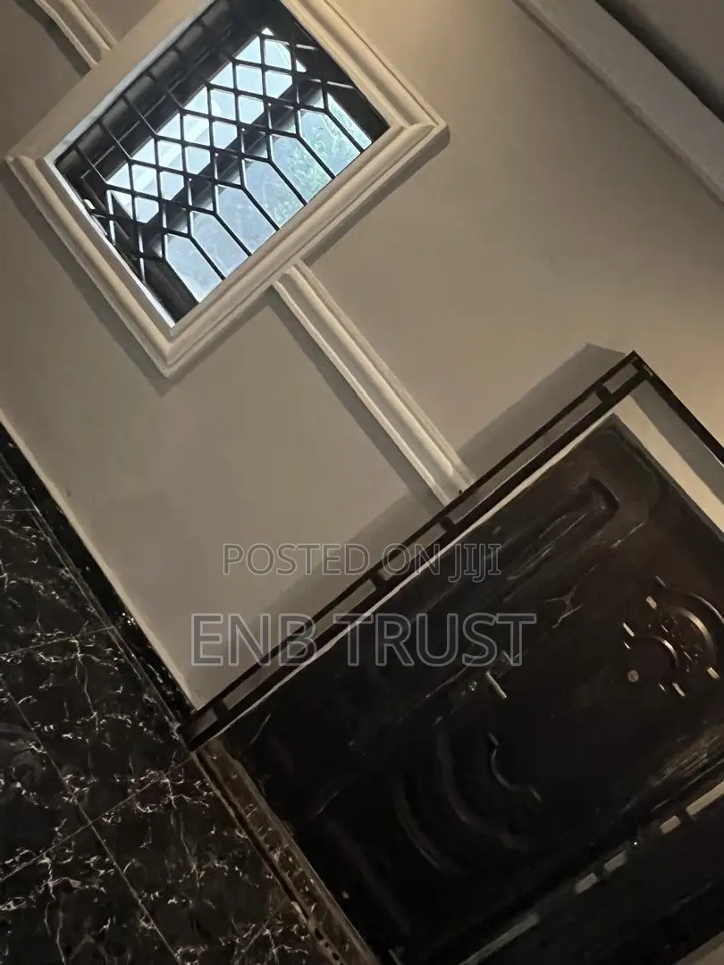 3bdrm House in Pokuase Amanfrom Sda for sale