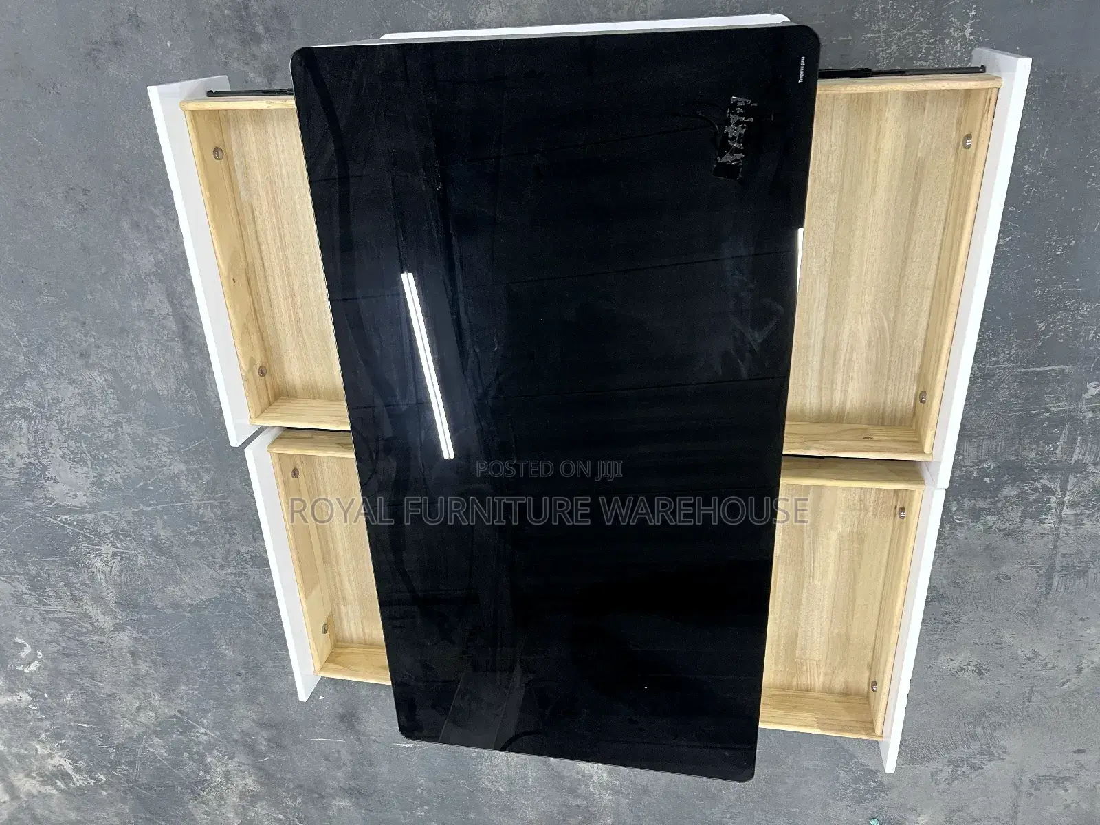 Foreign Type Center Table
