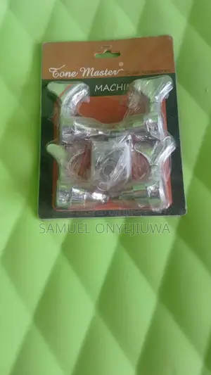 4pcs Guitar String Tuning Pegs for Bass Guitar
