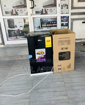 Single Door Table Top Electric Rainbow Refrigerator 