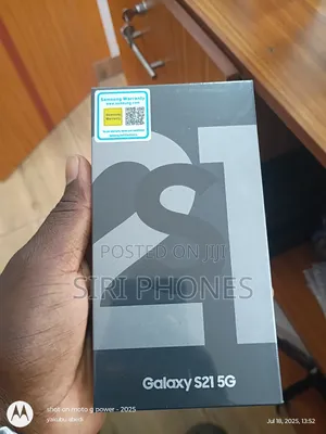 New Samsung Galaxy S21 5G 128 GB Purple