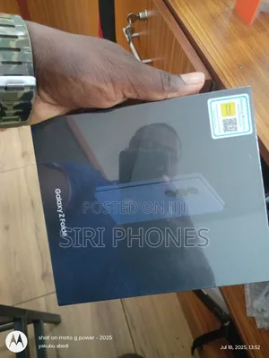 New Samsung Galaxy Z Fold6 256 GB Blue