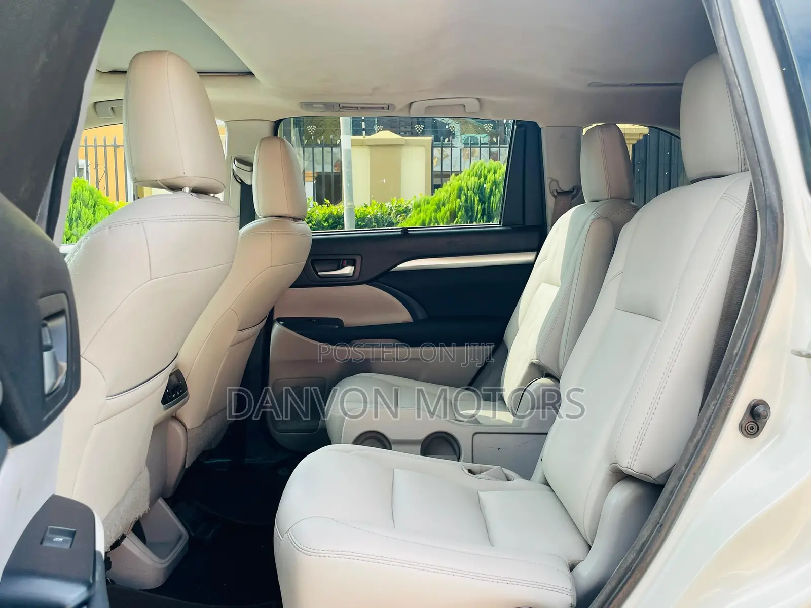 Toyota Highlander XLE V6 4x4 (3.5L 6cyl 6A) 2016 White
