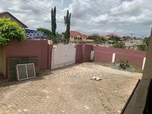 4bdrm House in Kasoa for sale