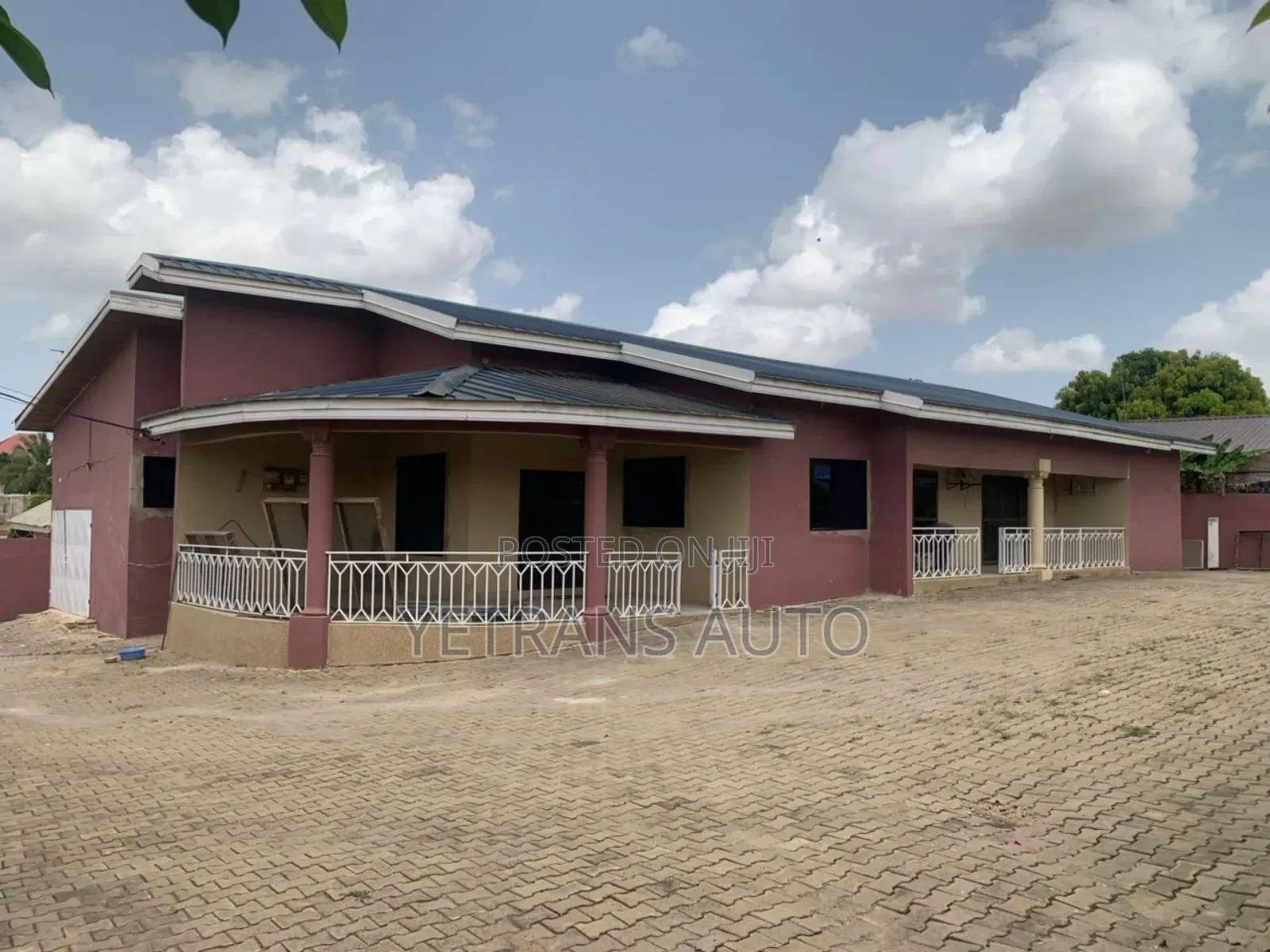 4bdrm House in Kasoa for sale