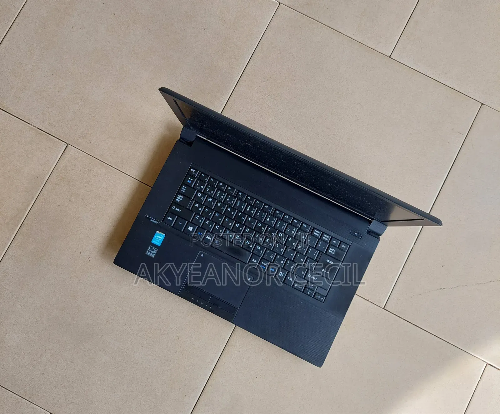 Laptop Toshiba Satellite Pro A300 4GB Intel Core i3 HDD 320GB